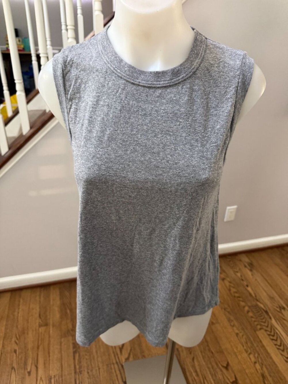 The Great. The Muscle Tee Tank Top Heathered Grey Size 0 XS